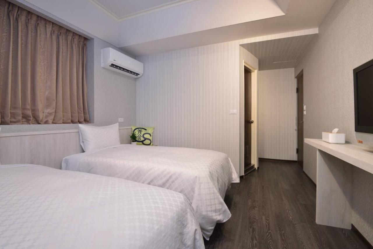 Ching She Hotel Tainan Extérieur photo